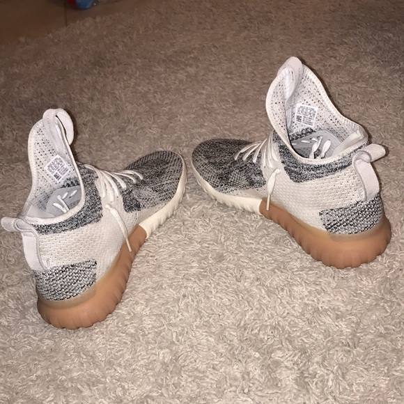 Adidas Tubular “Crystal White” - Picture 5 of 7